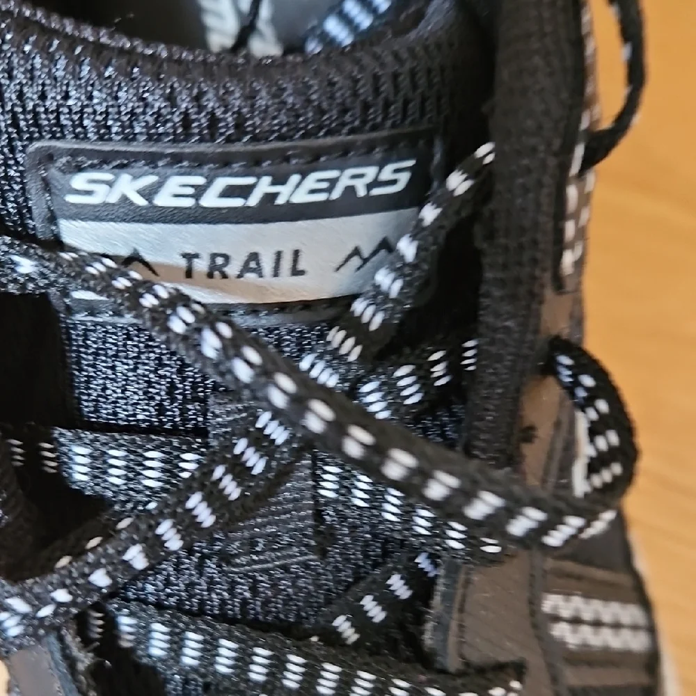 Skechers Womens Black Trail Shoes - Picture 4 of 6